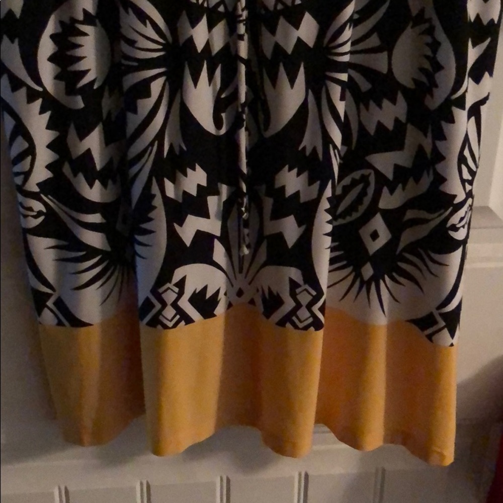 Patterned mini dress - Picture 2 of 3